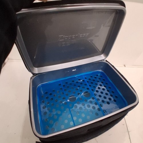 OZARK TRAIL ZIPPERLESS™ COOLER - 6L - BLACK image 3