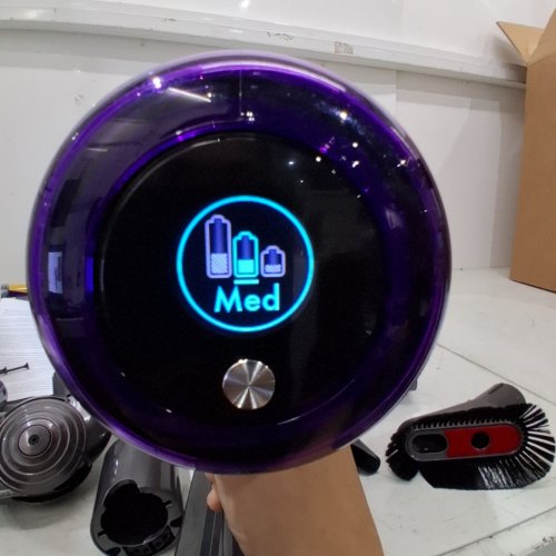 DYSON V15 DETECT TOTAL CLEAN EXTRA CORDLESS VACUUM CLEANER WITH 2 ATTACHMENTS - GREY (MODEL: V15) image 2