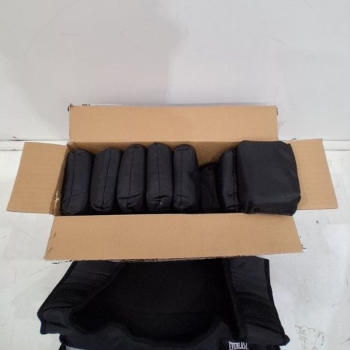 EVERLAST POWERLOCK ADJUSTABLE WEIGHTED VEST - 1.25 - 20 LBS - BLACK (MODEL: ET6643BK) image 3