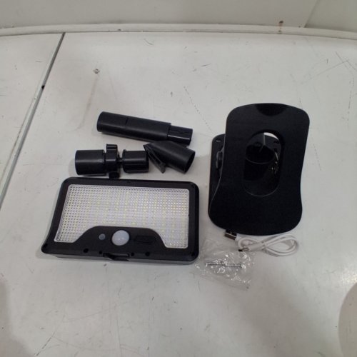 ASLIDECOR OUTDOOR CLIP-ON LED SOLAR LIGHT - 600LM - BLACK image 3
