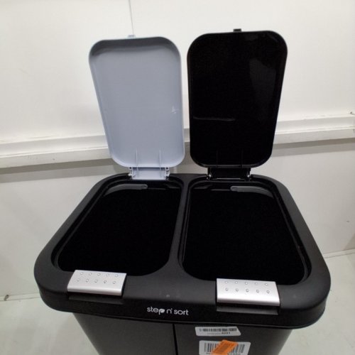 STEP N' SORT DUAL TRASH AND RECYCLING BIN WITH HANDS FREE STEP PEDAL AND SOFT CLOSE LID - 40L - BLACK (MODEL:SNS402B) image 3