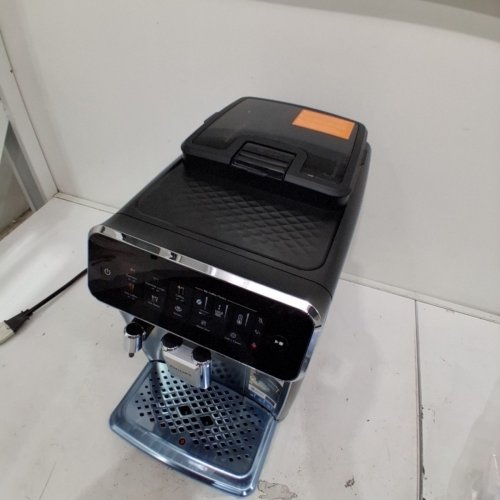 PHILIPS LATTEGO 3300 SERIES FULLY AUTOMATIC ESPRESSO MACHINE WITH BUILT-IN GRINDER AND MILK FROTHER - BLACK (MODEL: EP3326/50) image 4