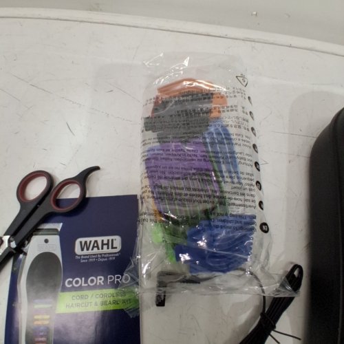 WAHL COLOR PRO HAIRCUT & BEARD KIT - WHITE/BLACK (MODEL:1656565) image 4