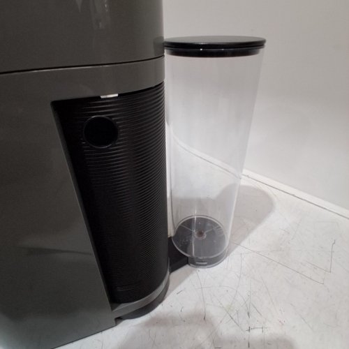 DE'LONGHI NESPRESSO VERTUO PLUS SINGLE SERVE COFFEE AND ESPRESSO MAKER WITH AUTOMATIC OPEN/CLOSE - GREY (MODEL: ENV150GYCA) image 4