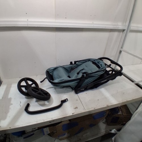 MOMPUSH LITHE V2 LIGHTWEIGHT STROLLER WITH CUP HOLDER AND RAIN COVER - FOREST (MODEL: T3500M) image 3