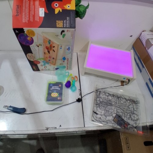 79PC BATTAT EDUCATION BRIGHT EXPLORER LIGHT BOX PLAYSET - AGES 3+ - MULTICOLOUR (MODEL: ‎BE3737Z) image 3