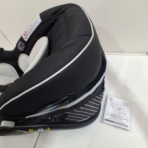 GRACO SNUGRIDE 35 LITE LX INFANT CAR SEAT - MAX WEIGHT 34LBS - BLACK/GREY (MODEL: 2119658) image 4