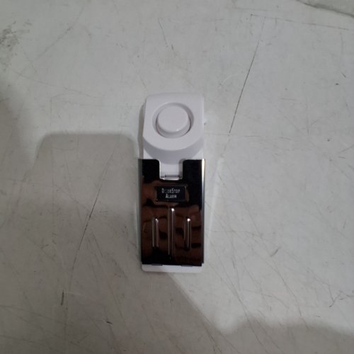 PORTABLE WEDGE ADJUSTABLE TRAVEL DOOR STOP SAFETY ALARM - 120DB - 9 V - WHITE image 2