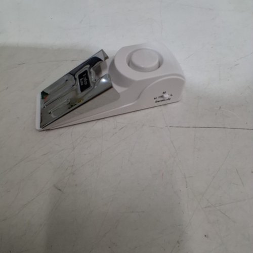 PORTABLE WEDGE ADJUSTABLE TRAVEL DOOR STOP SAFETY ALARM - 120DB - 9 V - WHITE image 3