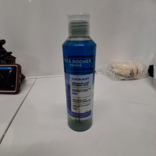 YVES ROCHER PUR BLEUET EXPRESS EYE MAKEUP REMOVER- 200 ML image 3