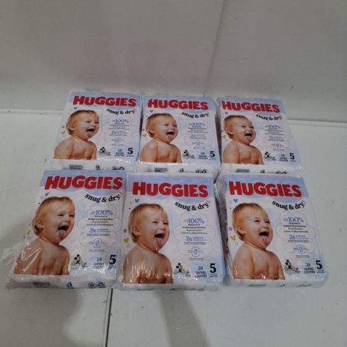 165PK HUGGIES SNUG & DRY DIAPERS - SIZE 5 image 2