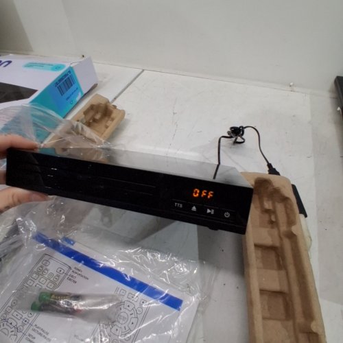 ONN. HDMI DVD PLAYER WITH WIDESCREEN/TV ASPECT RATIO - BLACK (MODEL: VIPRB-100144581) image 2