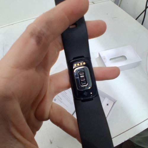 FITBIT CHARGE 6 FITNESS TRACKER WITH GPS, HEART RATE & SLEEP - OBSIDIAN/BLACK (MODEL: G3MP5) image 4