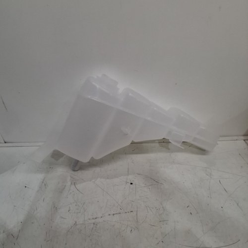 RADIATOR OVERFLOW TANK ASSEMBLY FOR SELECT 2001-2005 FORD VEHICLES (MODEL: 2C3Z-8A080-AA) image 4