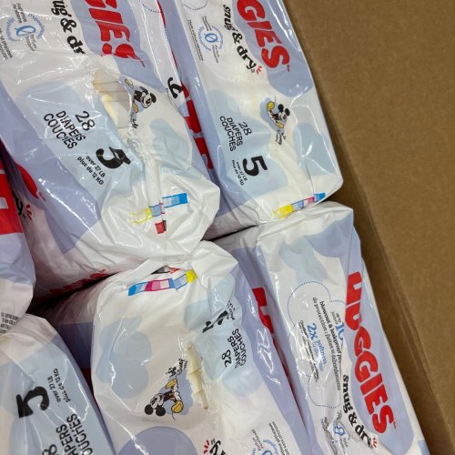 168PK HUGGIES SNUG & DRY BABY DIAPERS - SIZE 5 (27+ LBS) image 3