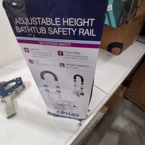 DRIVE MEDICAL ADJUSTABLE HEIGHT & WIDTH BATHTUB SAFETY RAIL - 14.5" - 17" X 3" - 7" - WHITE (MODEL: RTL12036-ADJ) image 4