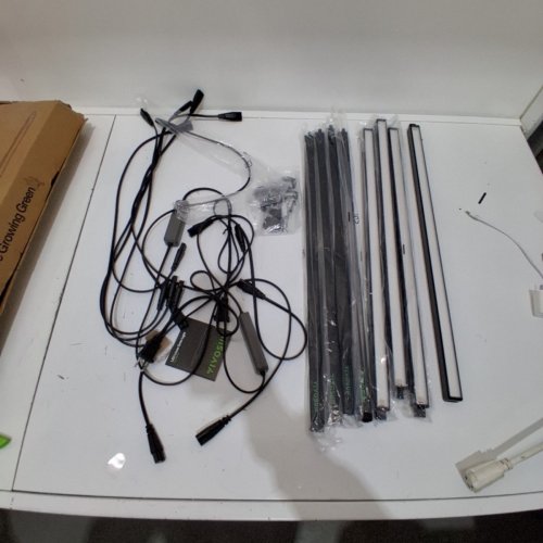 8PK VIVOSUN DIMMING FULL SPECTRUM T5 GROW LIGHTS 56W (8 X 7W), 1FT (MODEL: VSL-T5B1WC8-CA) image 4
