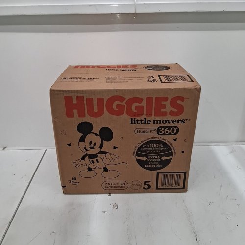 128PK HUGGIES LITTLE MOVERS HUGGFIT BABY DIAPERS WITH 360° WAISTBAND - SIZE 5 (27+LB) - DISNEY MICKY MOUSE (MODEL: 5660200) image 2