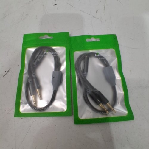 2 KOOPAO 3.5 MM HEADPHONE MICROPHONE AUDIO AUX SPLITTER CABLE- GREY image 2