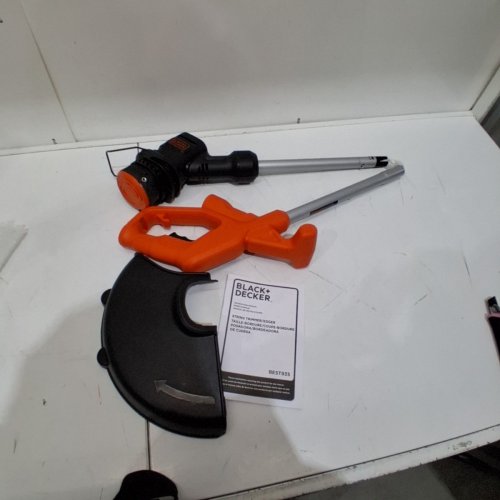 BLACK+DECKER STRING TRIMMER AND EDGER - 4AMP - 13" PATH - ORANGE (MODEL: BEST935) image 2
