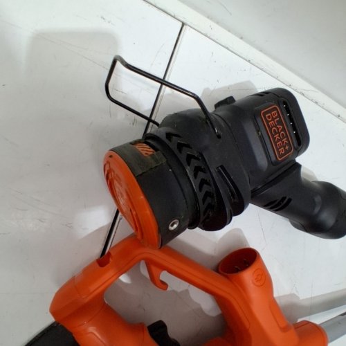 BLACK+DECKER STRING TRIMMER AND EDGER - 4AMP - 13" PATH - ORANGE (MODEL: BEST935) image 3