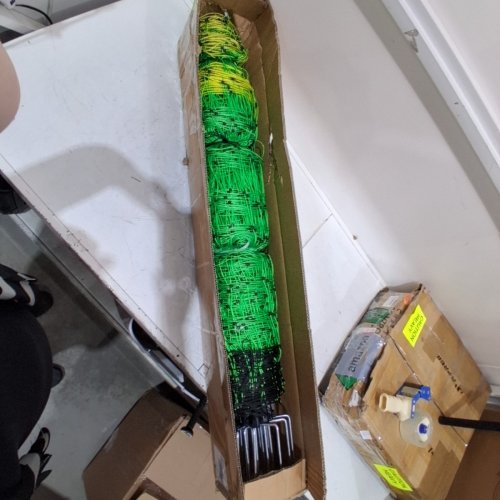 CARIVLA ELECTRIC FENCE NETTING -164" X 42.5" - GREEN AND BLACK image 3