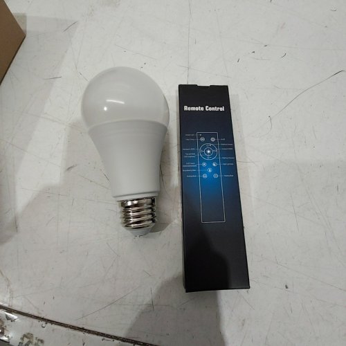 BRIGHTARK DIMMABLE LIGHT BULB WITH REMOTE CONTROL - 3000 K-6000 K - WHITE image 2