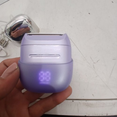 LADY SHAVER DUAL-BLADE RAZOR FOR SENSITIVE SKIN - 5W- PURPLE (MODEL:RQ222A) image 3