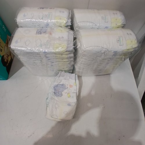 116PK PAMPERS SWADDLERS DIAPERS - SIZE 4 image 3