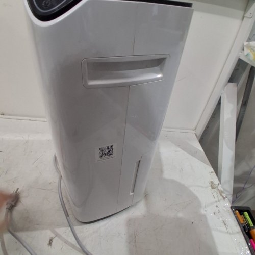 HEVILLO DEHUMIDIFIER (2000SQ. FT) WITH CONTINUOUS DRAIN HOSE AND WHEEL, 0.66 GALLON WATER TANK CAPACITY, INTELLIGENT HUMIDITY CONTROL (WHITE/BLACK) (MODEL: PD08D) image 5