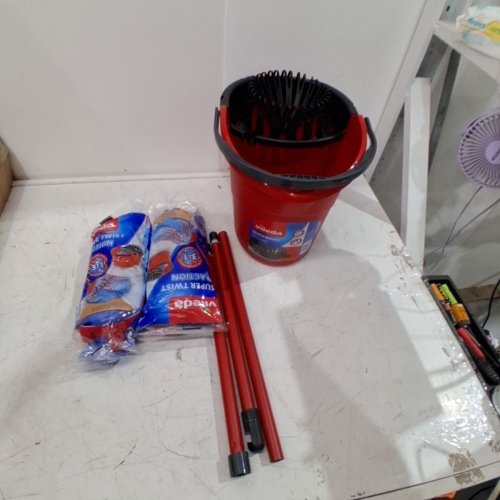 VILDEA QUICKWRING BUCKET WITH TORSION WRINGER WITH MOP & REFILL - 10L - RED image 2