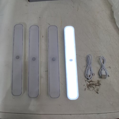 4PK WILLED RECHARGEABLE UNDER CABINET LIGHTS WITH MOTION SENSOR - 6000K COOL WHITE - WHITE image 2