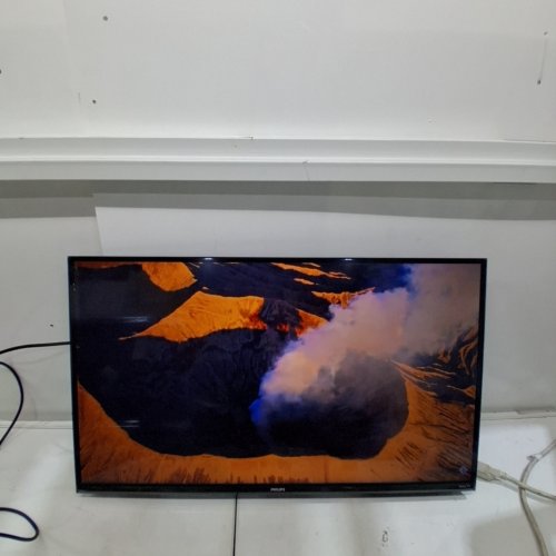 PHILIPS 32" 7600 SERIES QLED HD ROKU TV - 720PHD - BLACK - (MODEL:32PQF7666/F6) image 4