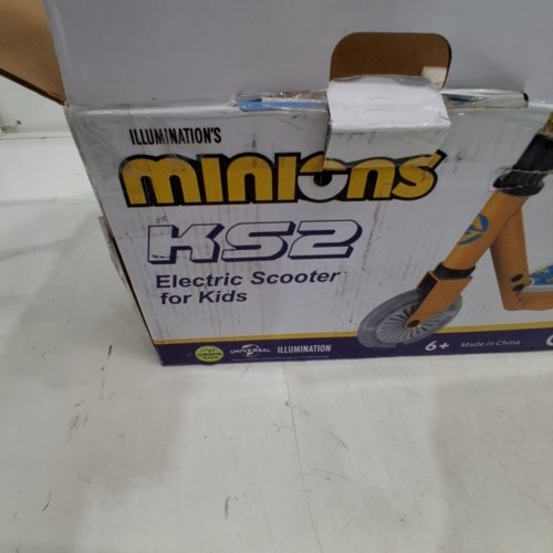 KID'S GYROOR ELECTRIC SCOOTER WITH LED LIGHTS - 5MPH - 110 LBS CAP - MINIONS YELLOW (MODEL: KS2) image 2