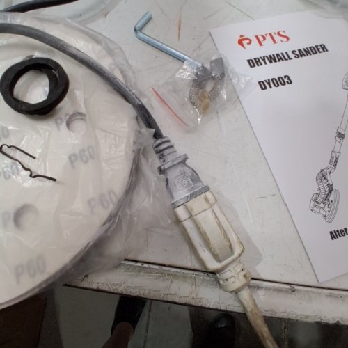 PTS DRYWALL SANDER WITH VACUUM BAG AND ACCESSORIES - 225MM/ 110V-60HZ / 1000-2100R/MIN - GREY/BLACK image 2