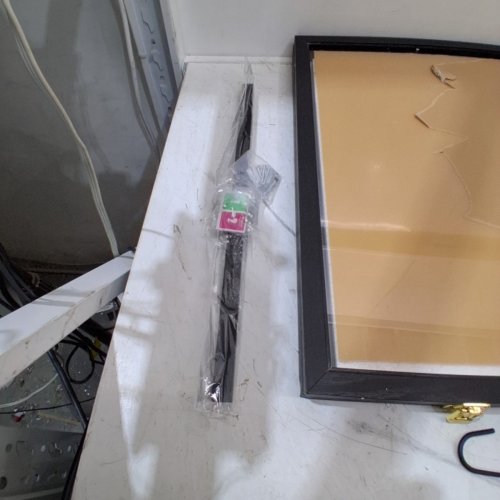 JERSEY FRAME DISPLAY CASE - 24" X 31" - BLACK/GOLD image 3