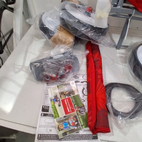 RADIO FLYER MULTIFUNCTIONAL BEACH WAGON - RED/GREY (MODEL: 3958) image 4