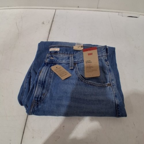 LEVI'S WOMEN'S CINCH BARREL LEG JEANS - 32 X 31 - BLUE image 4