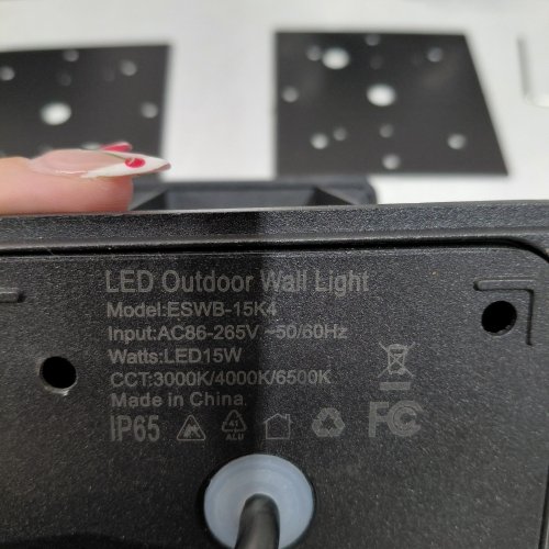 2PK EASYHOMEUSA LED OUTDOOR MODERN WATERPROOF WALL LIGHTS - 3000 K-6500 K - BLACK (MODEL: ESVB-15K4) image 2