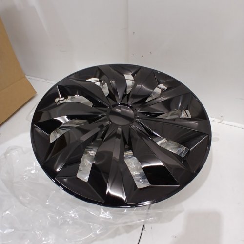 4PK UNBRANDED CLIP-ON RIM PROTECTOR HUB CAPS - FITS SELECT WHEELS 17" - BLACK image 3