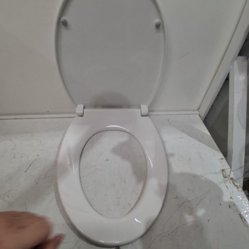 EXPLOREHORIZON SOFT CLOSE ELONGATED TOILET SEAT AND COVER - 18.2" - WHITE (MODEL: PHO_16EXDA3Y) image 3