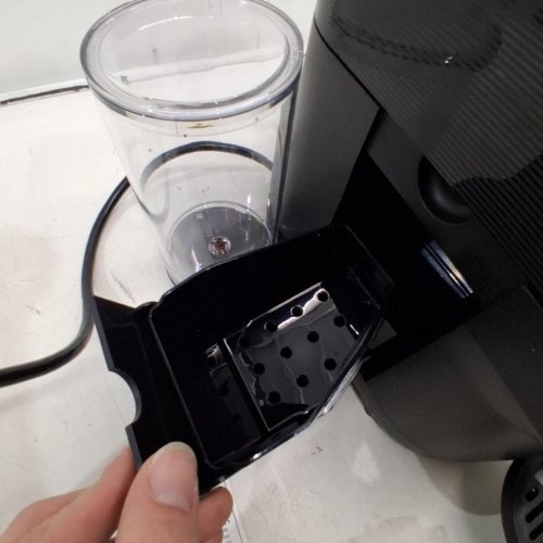NESPRESSO BY DELONGHI VERTUO POP+ SINGLE SERVE COFFEE & ESPRESSO MACHINE - LIQUORICE BLACK (MODEL: ENV92B) image 4