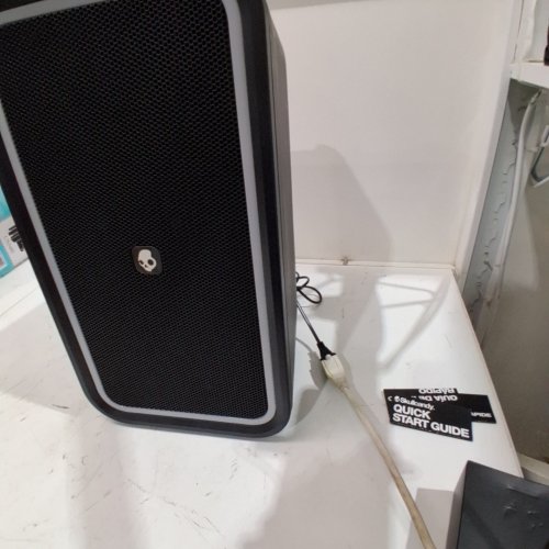 SKULLCANDY STOMP XL WIRELESS BLUETOOTH PARTY SPEAKER - INTEGRATED CARRY HANDLE​, IPX5 WATER RESISTANCE, 12-HOUR BATTERY LIFE - BLACK ORANGE (MODEL:2SKSK1851/4449801) image 3