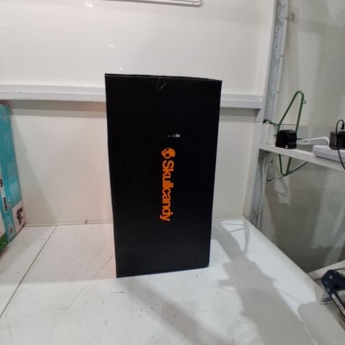 SKULLCANDY STOMP XL WIRELESS BLUETOOTH PARTY SPEAKER - INTEGRATED CARRY HANDLE​, IPX5 WATER RESISTANCE, 12-HOUR BATTERY LIFE - BLACK ORANGE (MODEL:2SKSK1851/4449801) image 7