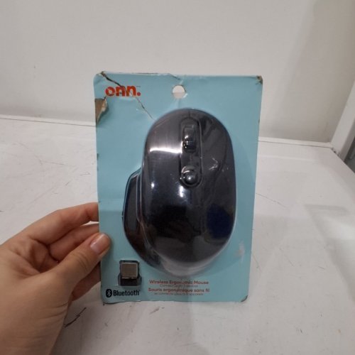 ONN. WIRELESS ERGONOMIC THUMB REST 5- BUTTON MOUSE - BLACK (MODEL: 100122465) image 2