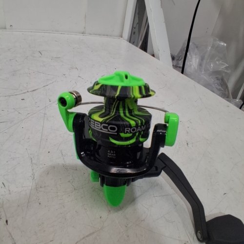 ZEBCO ROAM ICE FISHING REEL - 4.3:1 GEAR RATIO - BLACK AND GREEN image 3