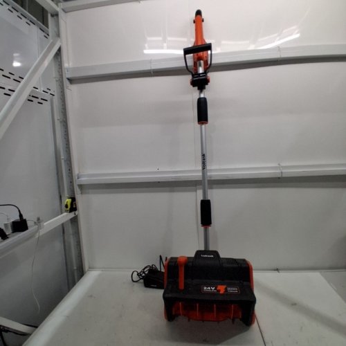 VOLTASK CORDLESS ELECTRIC SNOW SHOVEL WITH BATTERY & CHARGER - 16" - 48V - BLACK/ORANGE (MODEL: SS-40A) image 6