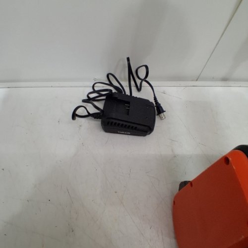 VOLTASK CORDLESS ELECTRIC SNOW SHOVEL WITH BATTERY & CHARGER - 16" - 48V - BLACK/ORANGE (MODEL: SS-40A) image 7