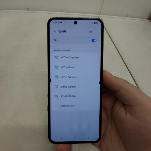 SAMSUNG GALAXY Z FLIP5 256GB GRAPHITE, 6.7" DYNAMIC AMOLED MAIN DISPLAY , 3.4" COVER SCREEN WITH 12+12 MP CAMERA, 8GB RAM, IPX8 RATING (MODEL : ‎SM-F731WZAAXAC) image 5