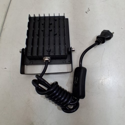 HANNAHONG LED FLOOR LIGHT, 30W POWER, IP66, 3000LM BRIGHTNESS, 6000K DAYLIGHT. image 5